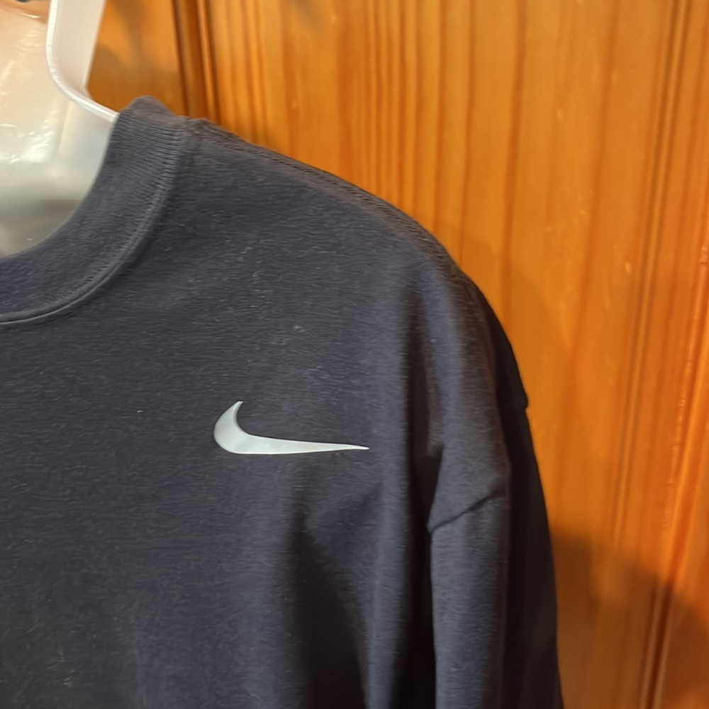 Nike Dri-Fit Black Unisex T-Shirt - Picture 5 of 8
